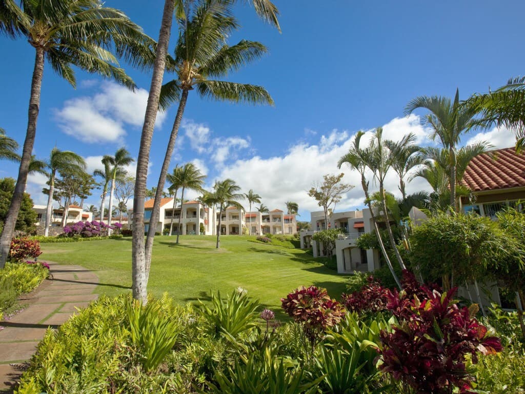 Condo in Kihei · ★4.99 · 1 bedroom · 1 bed · 2 baths - Photo 3