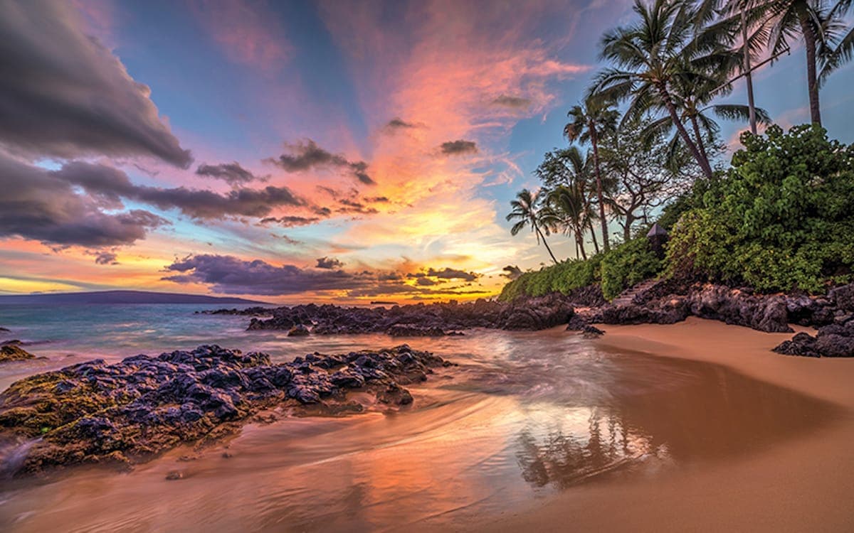 Condo in Kihei · ★4.99 · 1 bedroom · 1 bed · 2 baths - Photo 2