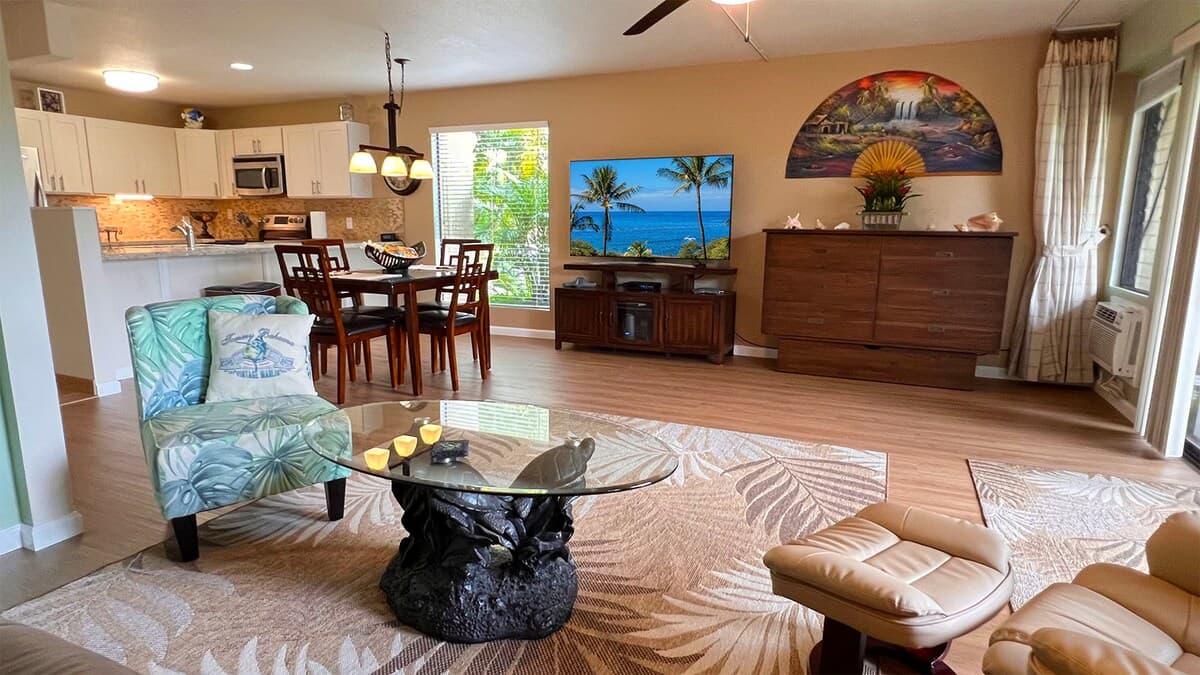 Condo in Kihei · ★4.97 · 1 bedroom · 2 beds · 2 private baths - Photo 4