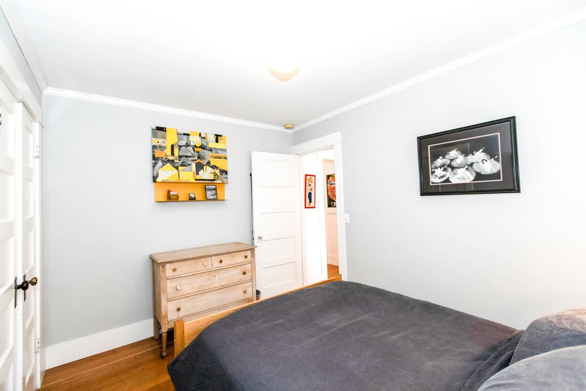 Vintage Home w/ Pool Near Wineries & Downtown - Photo 3