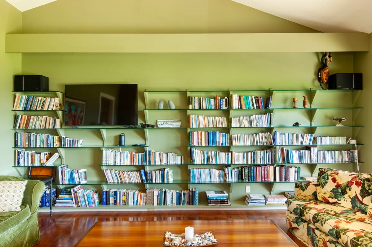 Home in Hana · ★4.94 · 3 bedrooms · 4 beds · 4 baths - Photo 3
