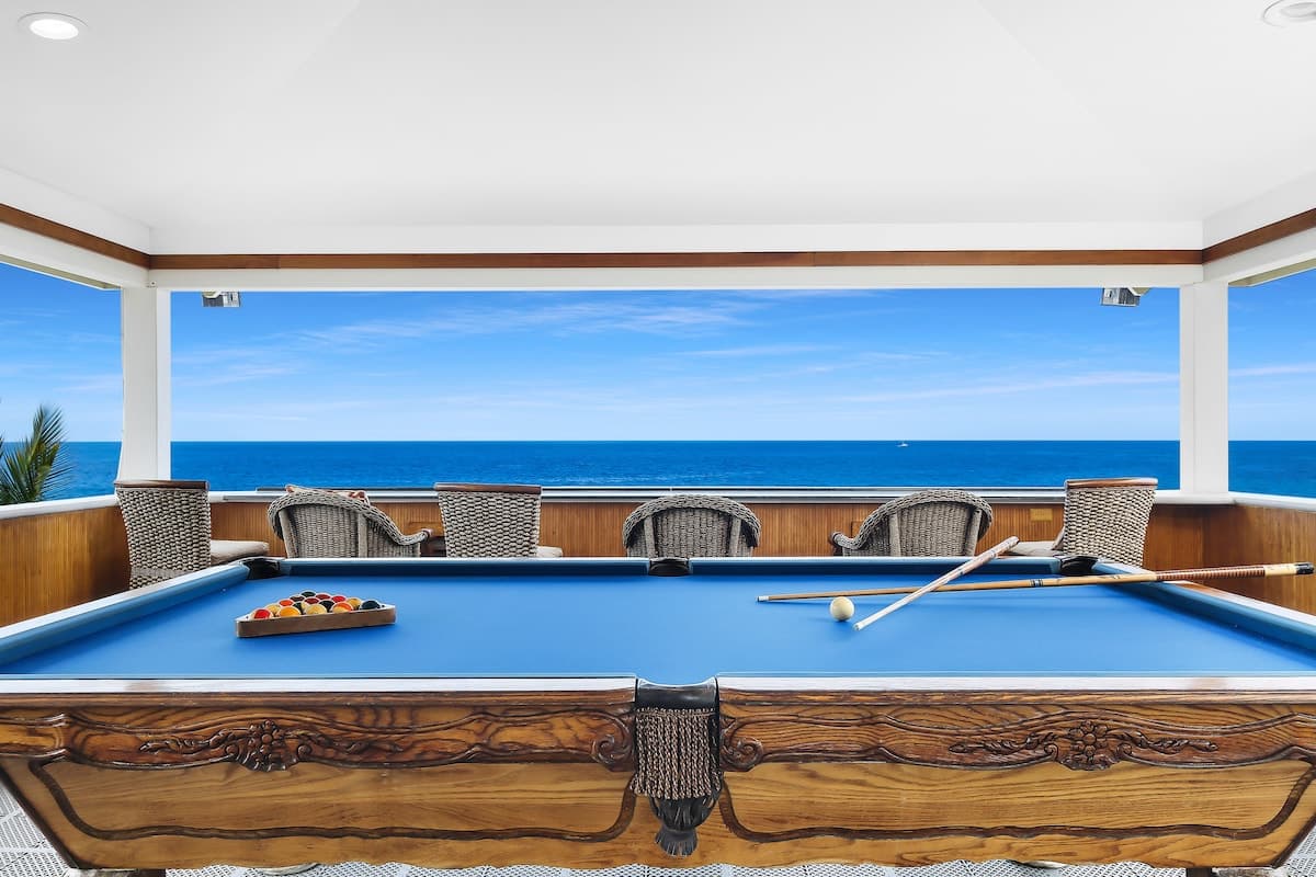 Home in Kailua · ★4.92 · 3 bedrooms · 4 beds · 3.5 baths - Photo 3