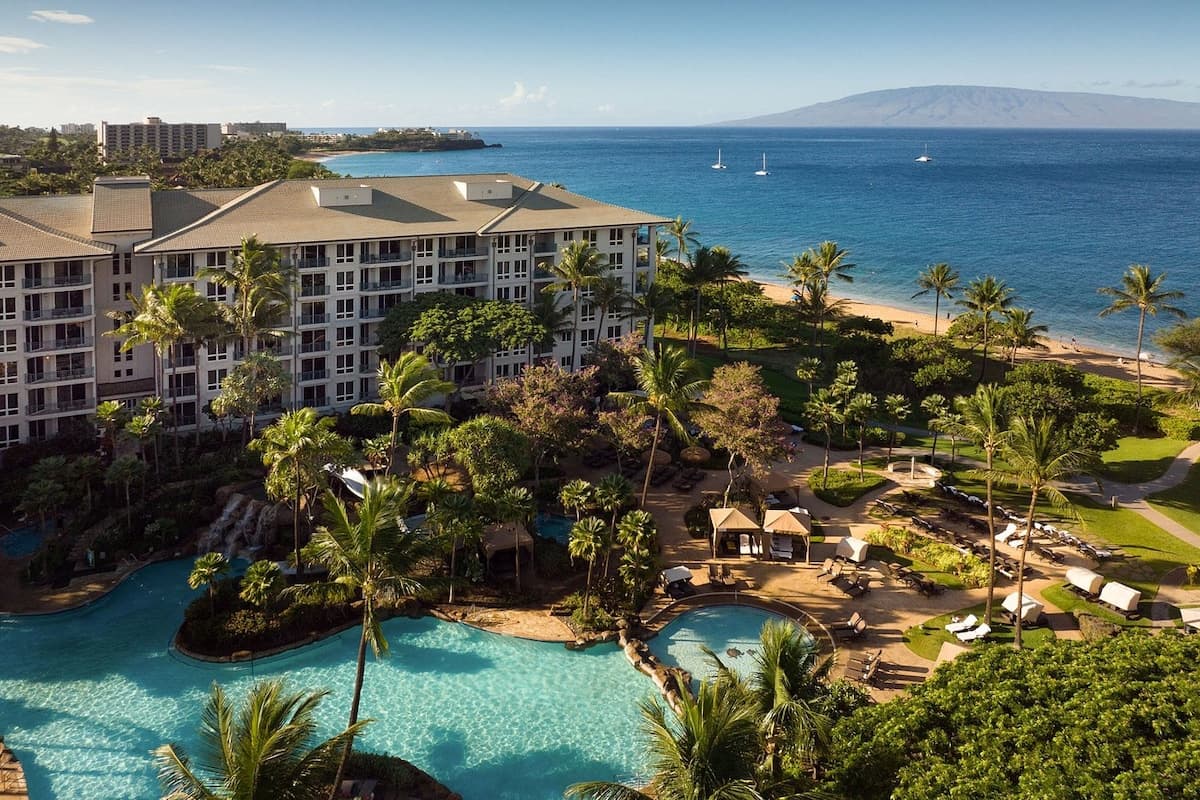 Condo in Lahaina · ★4.67 · 2 bedrooms · 3 beds · 2 baths - Photo 1