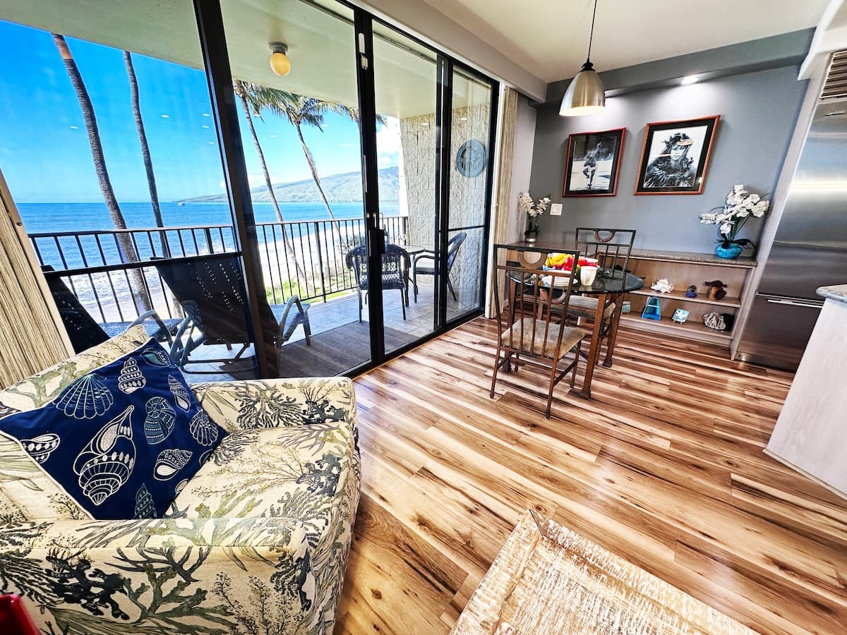 Condo in Kihei · ★4.88 · 1 bedroom · 2 beds · 2 private baths - Photo 2