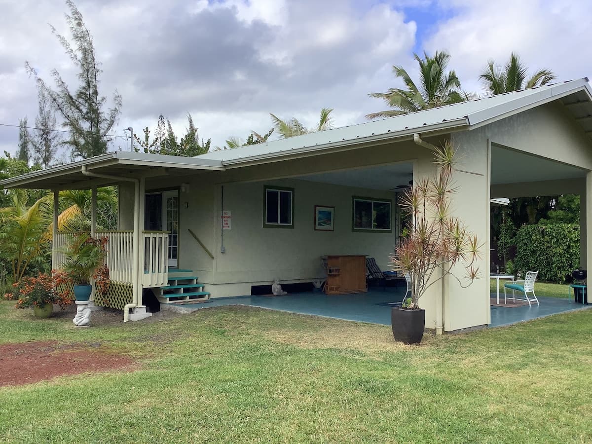 Your own private cottage- hear the ocean! - Photo 1