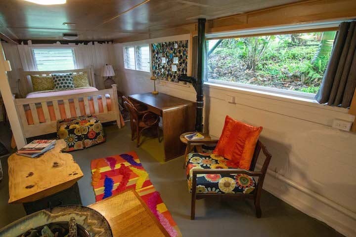 Hilo Downtown Retreat - Photo 2