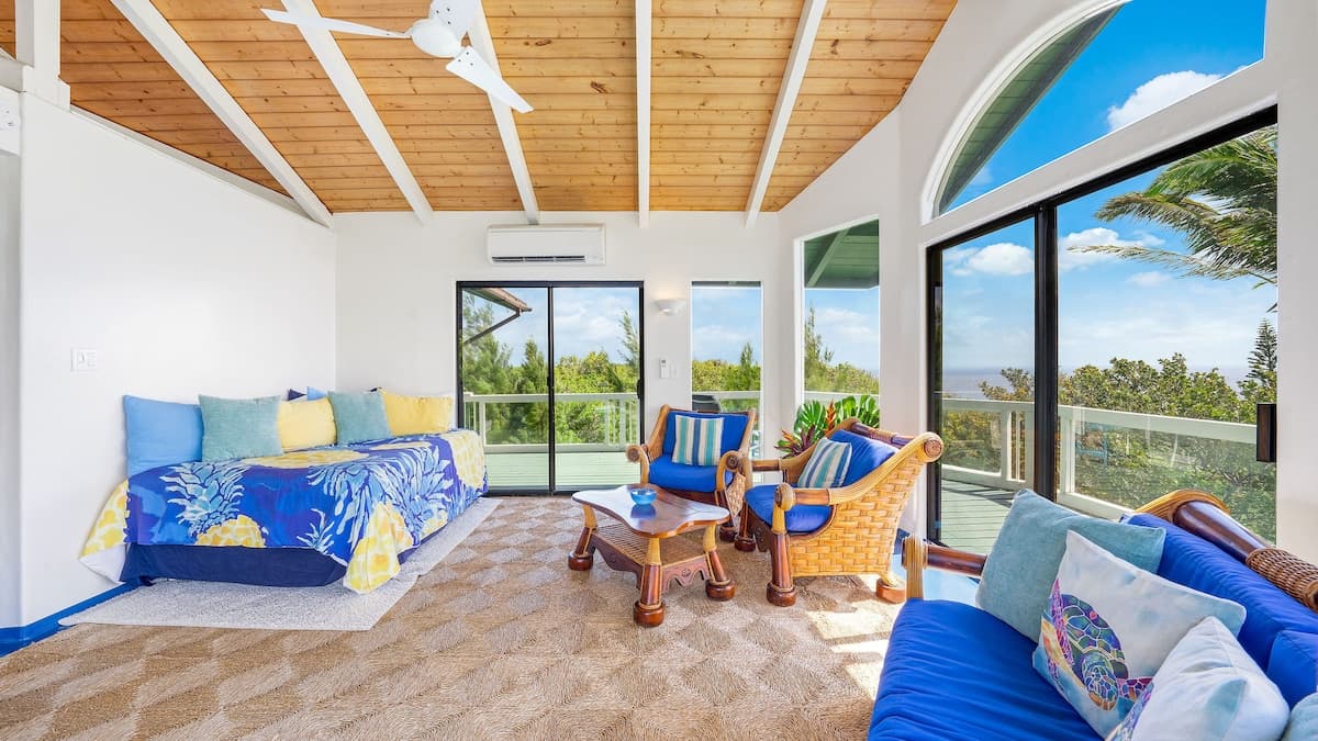 Home in Haiku · ★4.96 · 1 bedroom · 2 beds · 1 bath - Photo 3