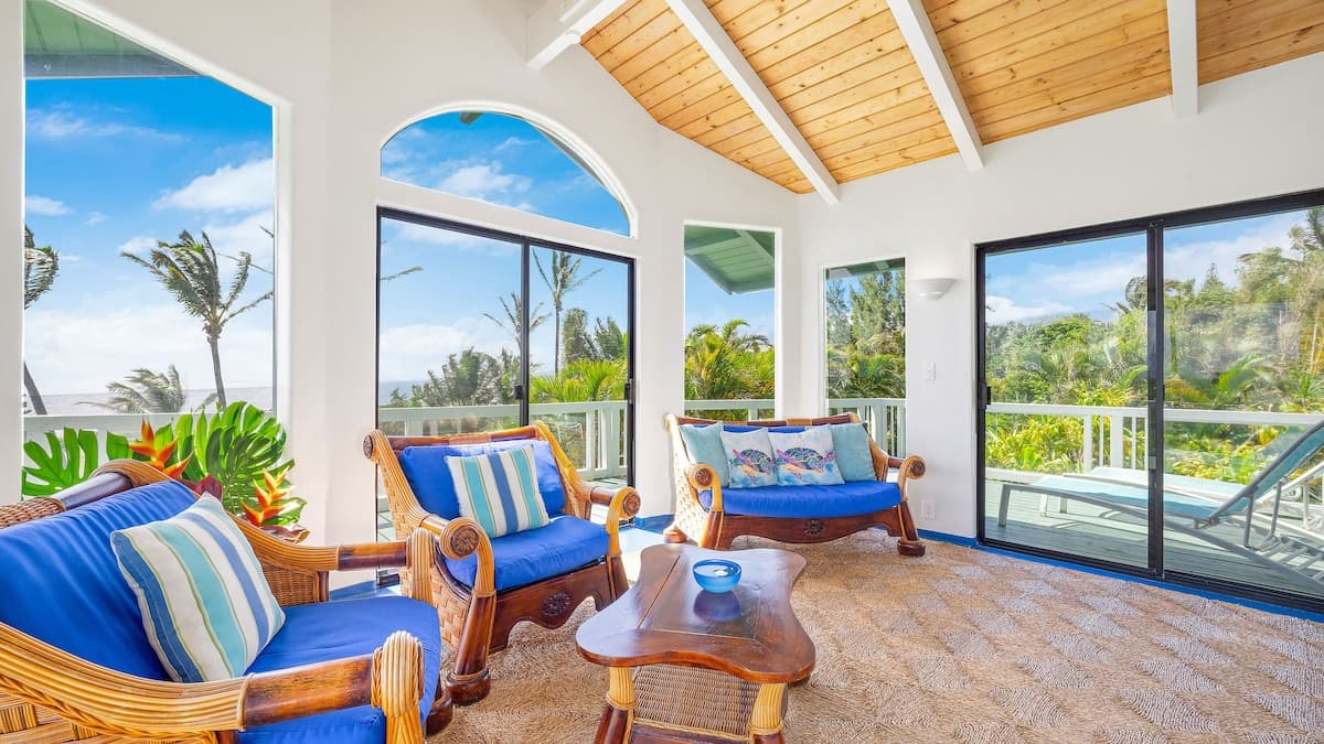Home in Haiku · ★4.96 · 1 bedroom · 2 beds · 1 bath - Photo 5