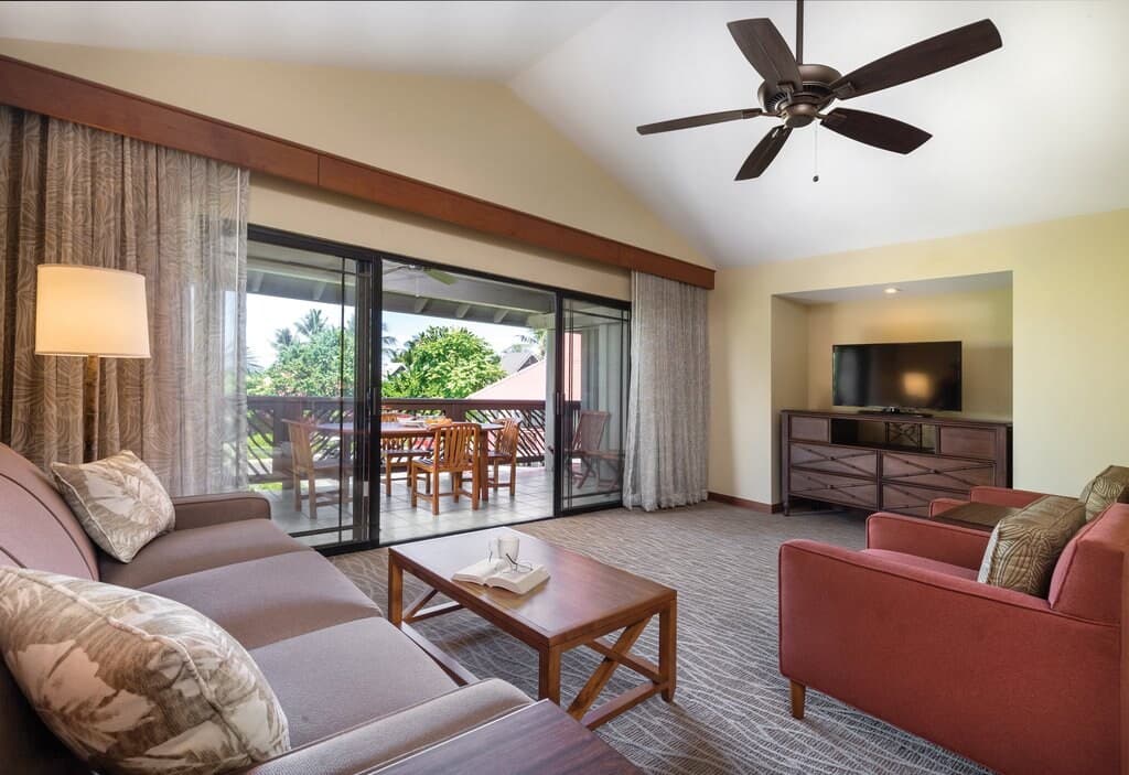 Resort in Kailua-Kona · ★4.75 · 2 bedrooms · 3 beds · 2 shared baths - Photo 2