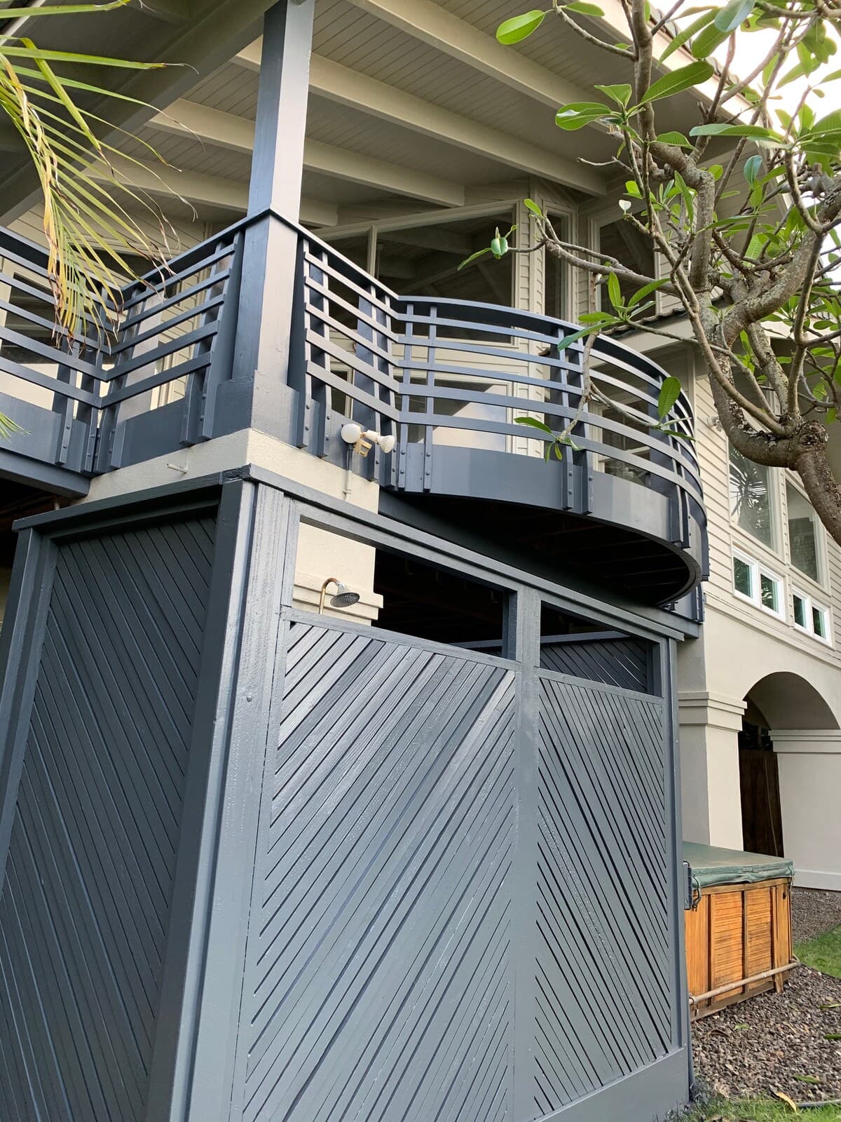 Home in Waialua · ★4.93 · 3 bedrooms · 5 beds · 3 private baths - Photo 3