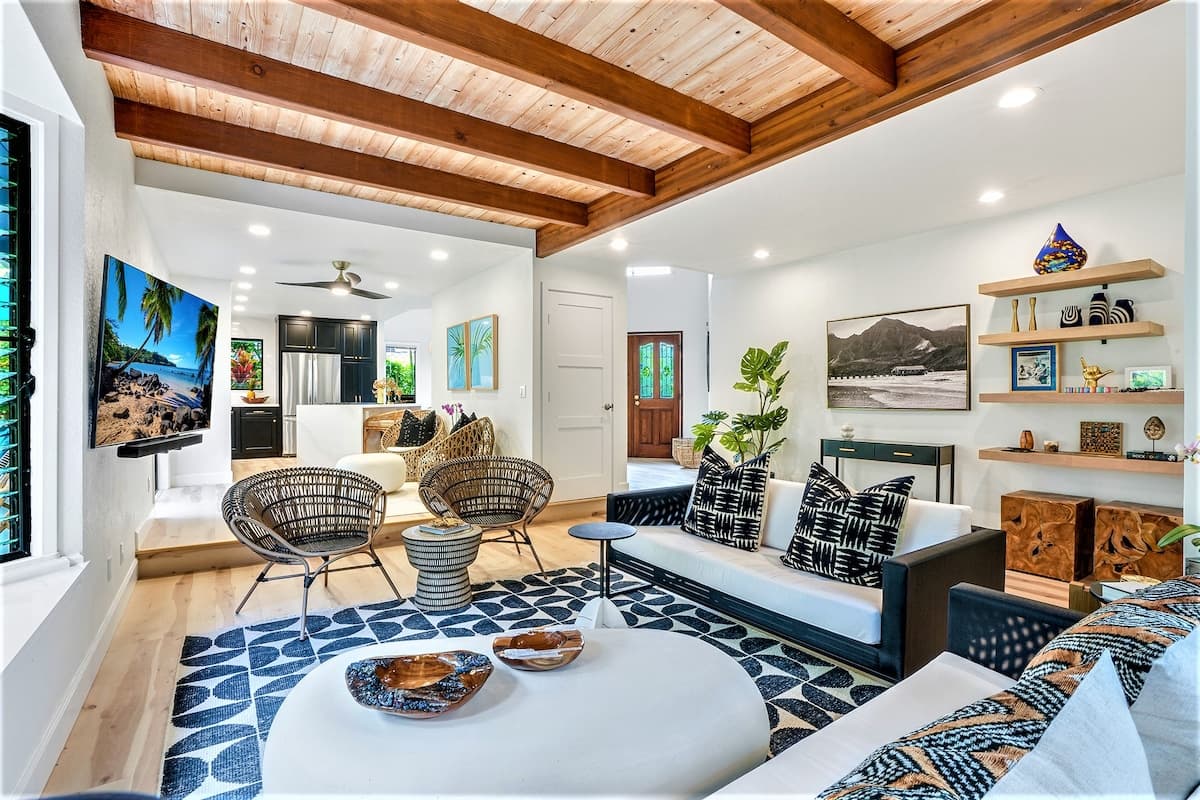 Home in Princeville · ★4.99 · 3 bedrooms · 4 beds · 2.5 baths - Photo 4