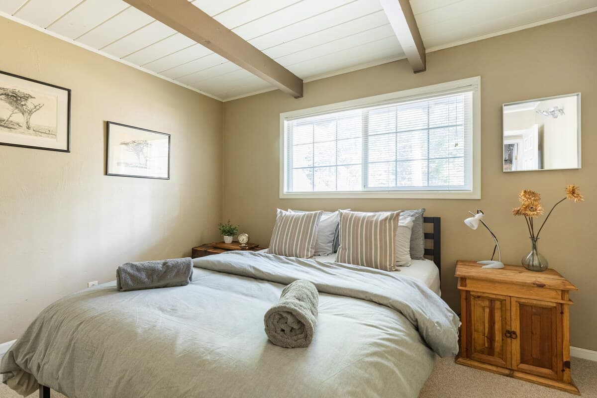 Cozy Tahoe Chalet with Loft & Fireplace - Photo 1