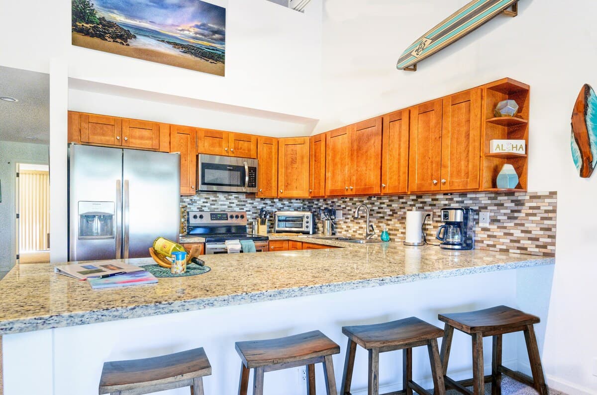 Condo in Kihei · ★4.9 · 2 bedrooms · 3 beds · 2 private baths - Photo 2