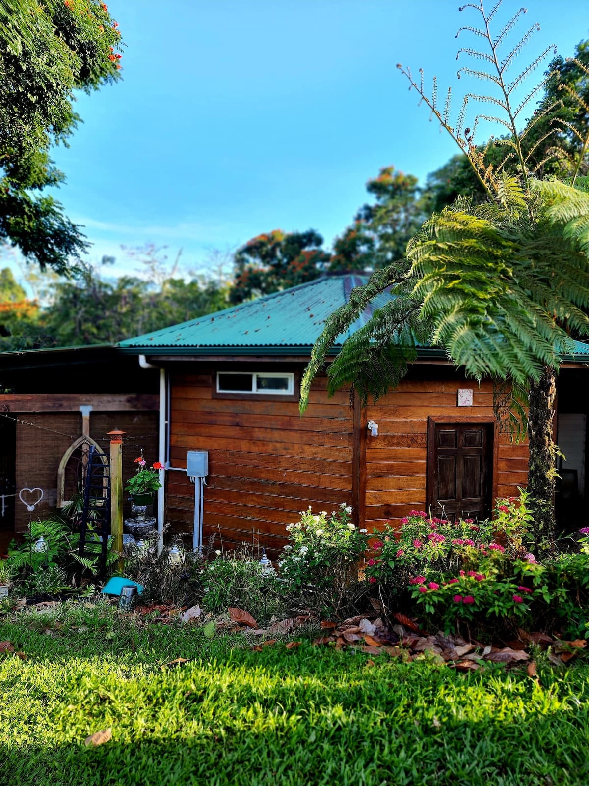 Zen Treehouse Private Retreat & Farm Stay - Photo 3