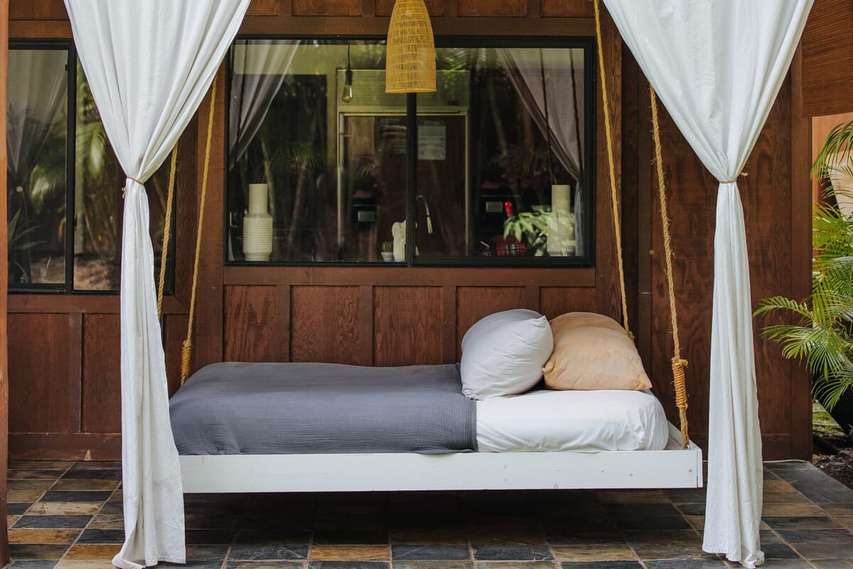 Home in Kailua-Kona · ★4.92 · 1 bedroom · 1 bed · 1 private bath - Photo 3
