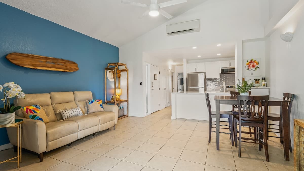 Condo in Kihei · ★4.78 · 2 bedrooms · 3 beds · 1 bath - Photo 3