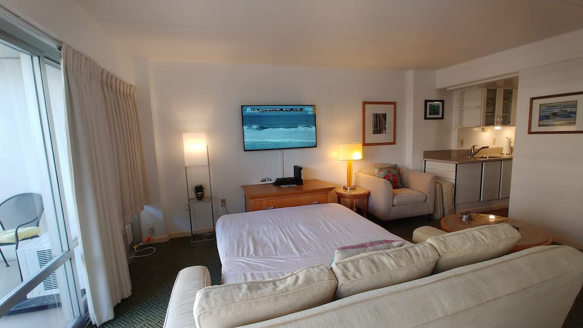 Ocean Frontage with Mountain Views - Photo 4