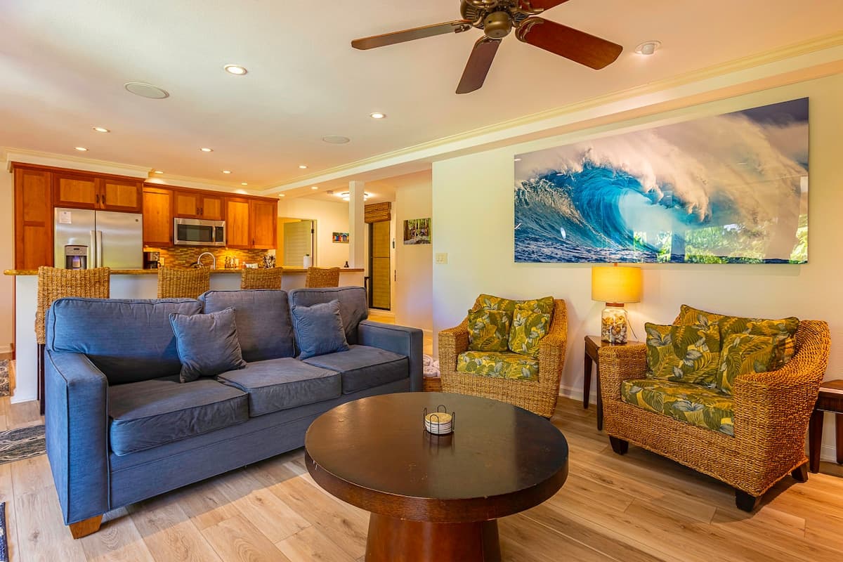 Condo in Kihei · ★4.92 · 2 bedrooms · 3 beds · 2 baths - Photo 4