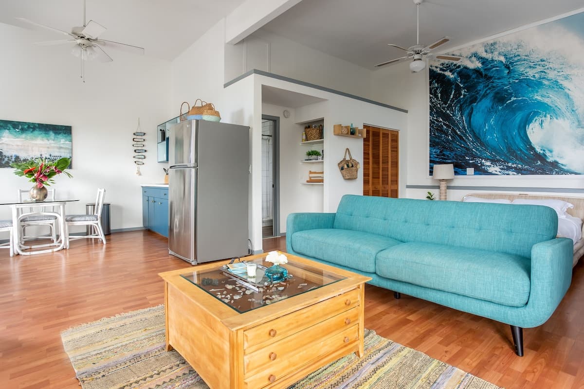 SWELL: Romantic Gem w/Sweeping Coastline Views - Photo 3