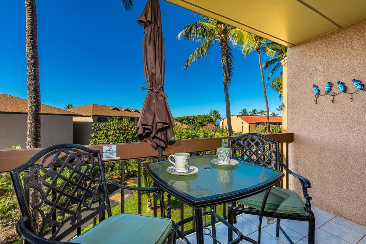 Condo in Kihei · ★4.84 · 1 bedroom · 2 beds · 1 bath - Photo 3