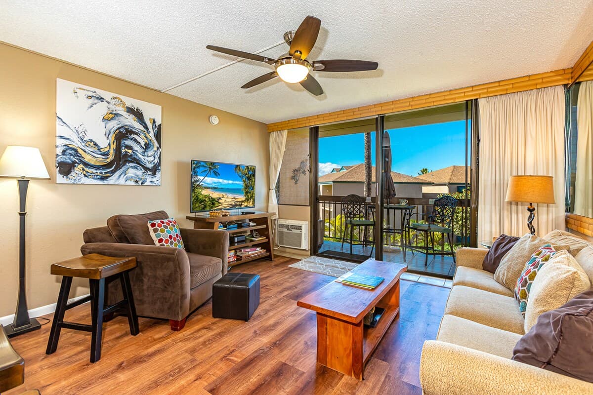 Condo in Kihei · ★4.84 · 1 bedroom · 2 beds · 1 bath - Photo 5