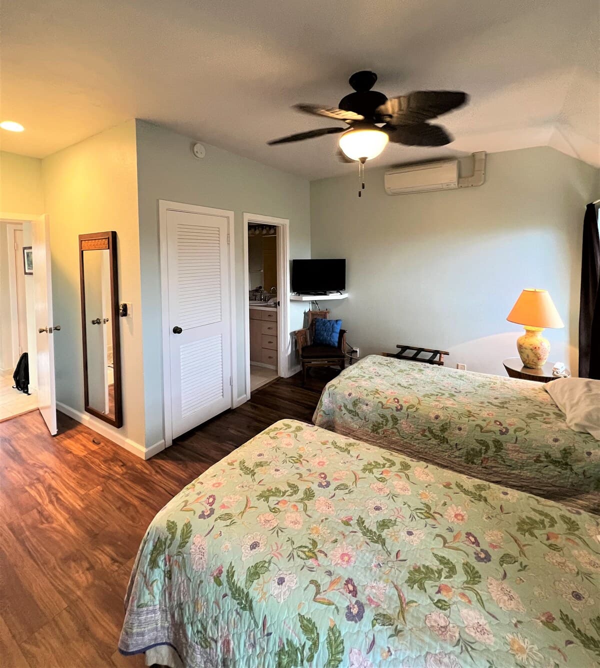 The Sandy Feet Retreat-Kauai's Royal Coconut Coast - Photo 3