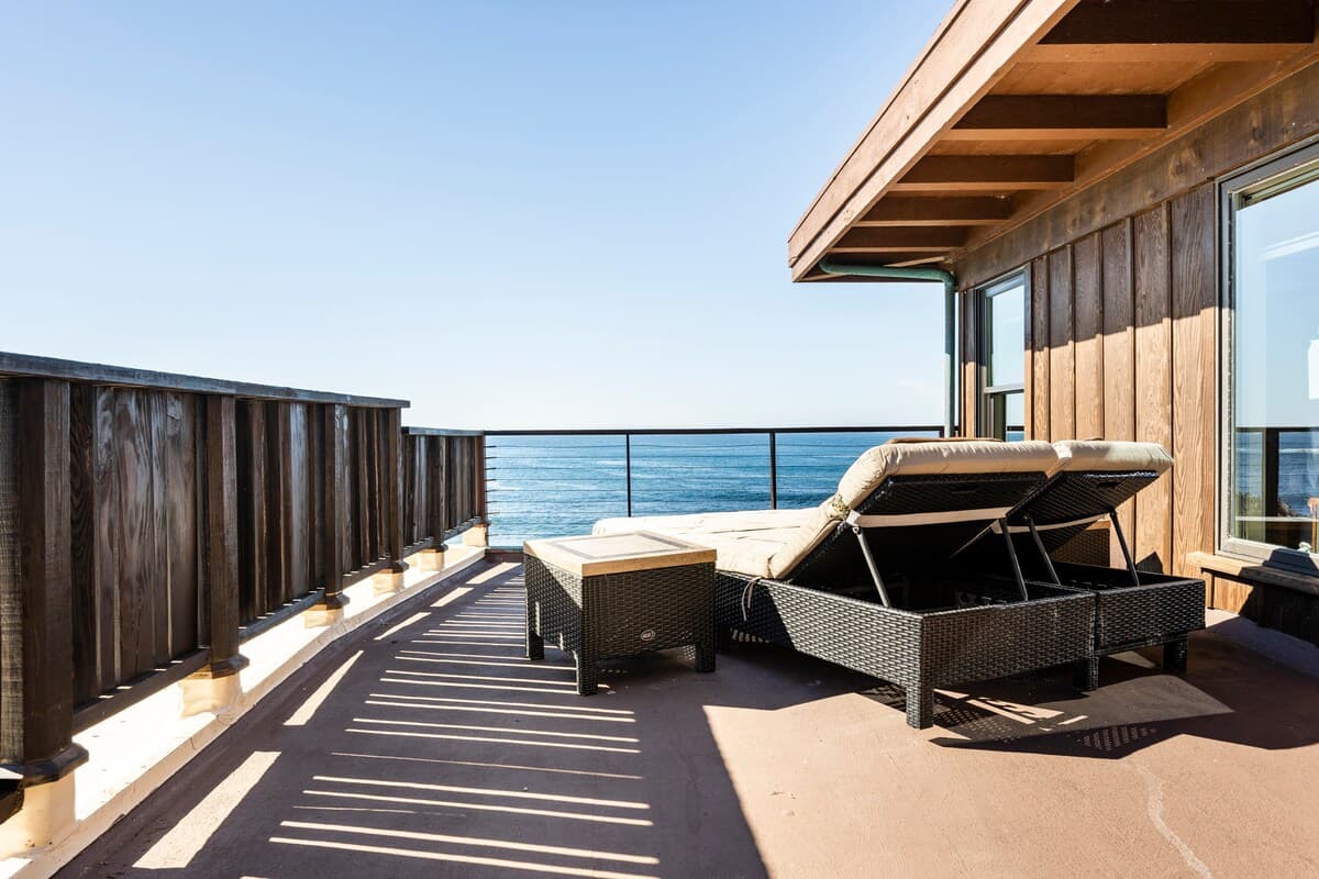 270 Ocean Views, 4 BRs Face the Pacific - Photo 5