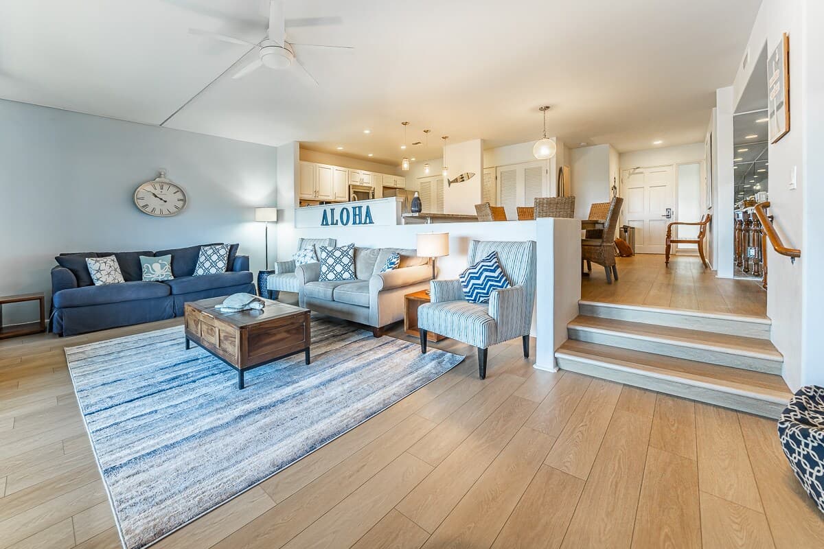 Condo in Lahaina · ★4.85 · 2 bedrooms · 3 beds · 2 baths - Photo 4