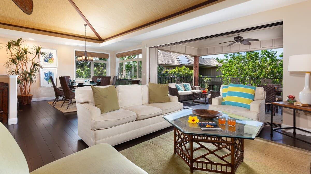 Home in Waimea · ★5.0 · 4 bedrooms · 6 beds · 3.5 baths - Photo 3