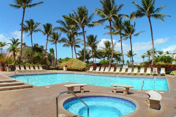 Condo in Kihei · ★4.98 · 2 bedrooms · 4 beds · 2 private baths - Photo 4