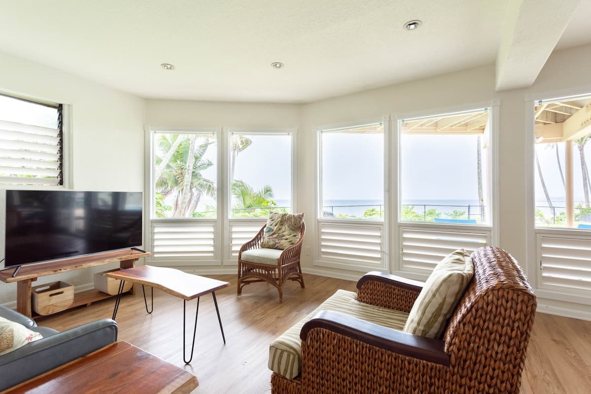 Oceanfront w/pool;surf beach! (Hale Kahoa Annex) - Photo 5