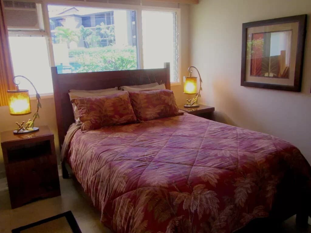 Condo in Lahaina · ★4.91 · 2 bedrooms · 4 beds · 2 baths - Photo 4