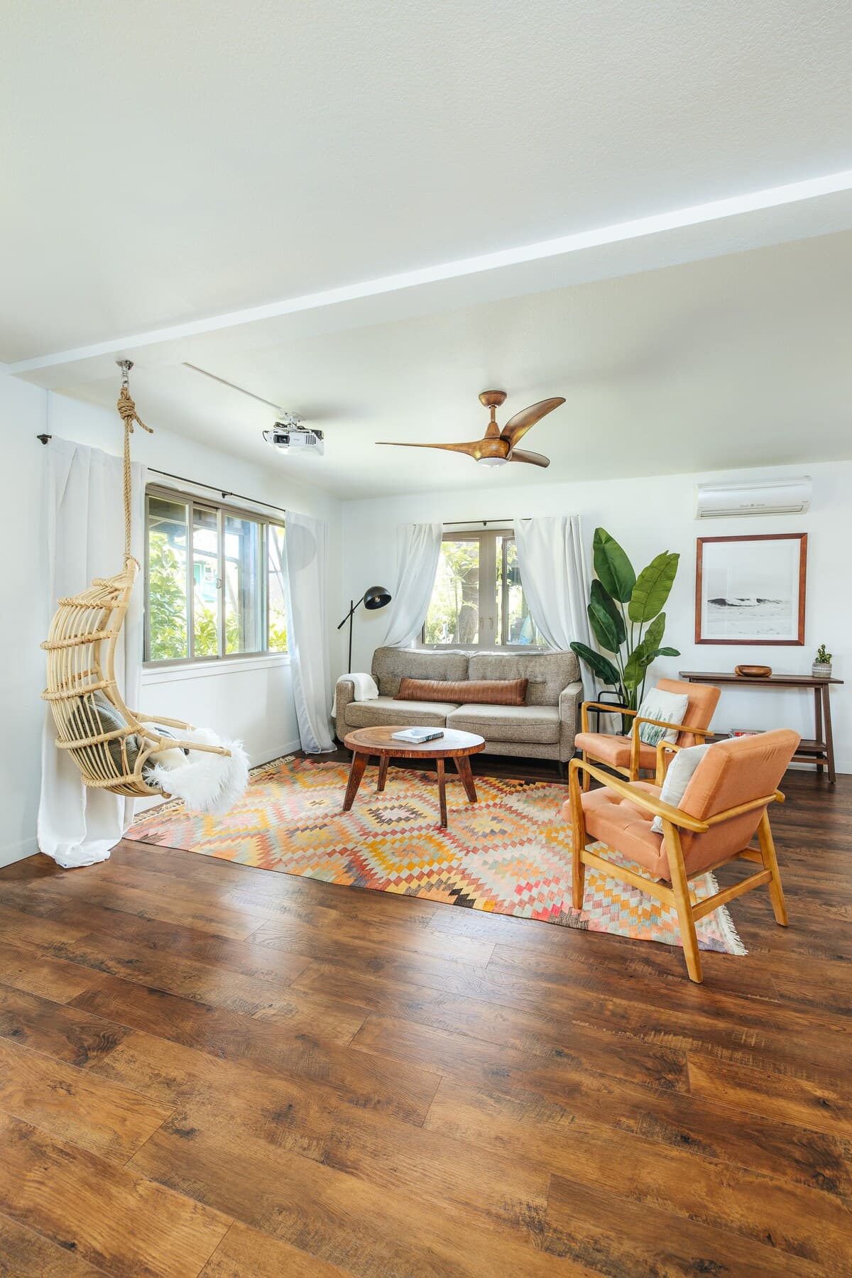 Home in Kailua-Kona · ★4.9 · 3 bedrooms · 4 beds · 2.5 private baths - Photo 3