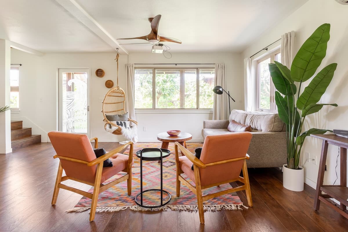 Home in Kailua-Kona · ★4.9 · 3 bedrooms · 4 beds · 2.5 private baths - Photo 1