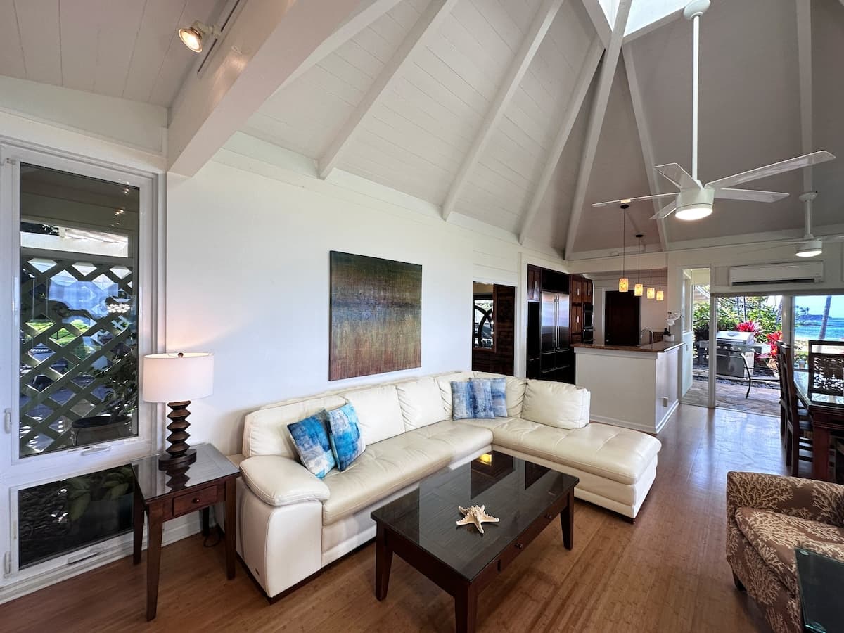 Home in Kihei · ★4.9 · 4 bedrooms · 5 beds · 2 baths - Photo 4