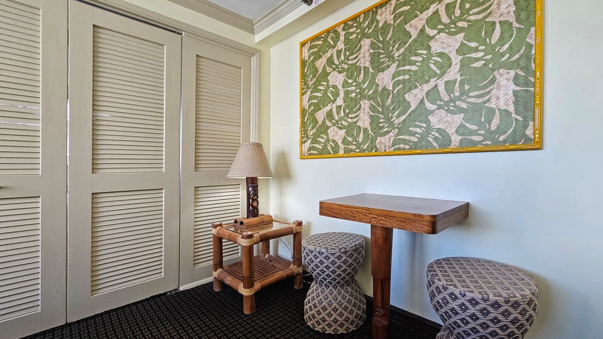 Condo in Honolulu · ★4.93 · 1 bedroom · 1 bed · 1 private bath - Photo 5