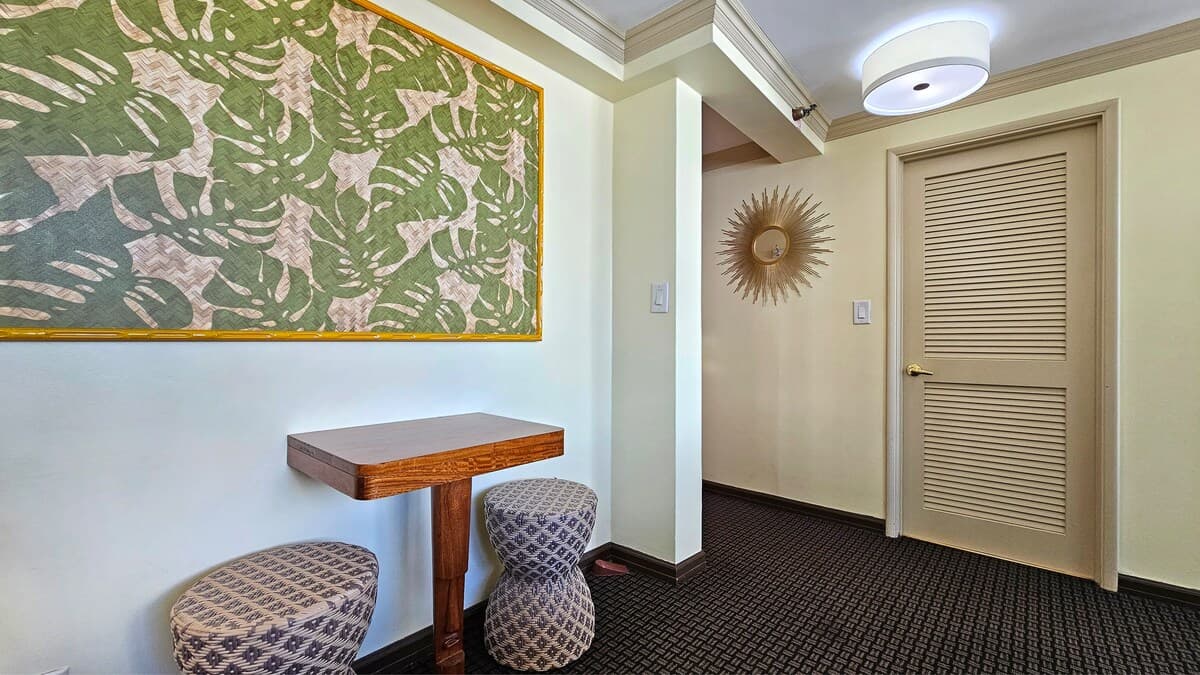Condo in Honolulu · ★4.93 · 1 bedroom · 1 bed · 1 private bath - Photo 4