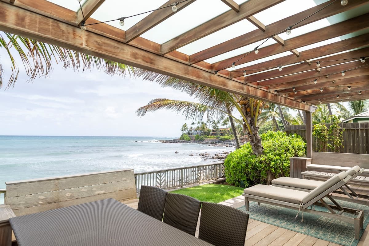 Home in Paia · ★4.93 · 2 bedrooms · 3 beds · 3 baths - Photo 1