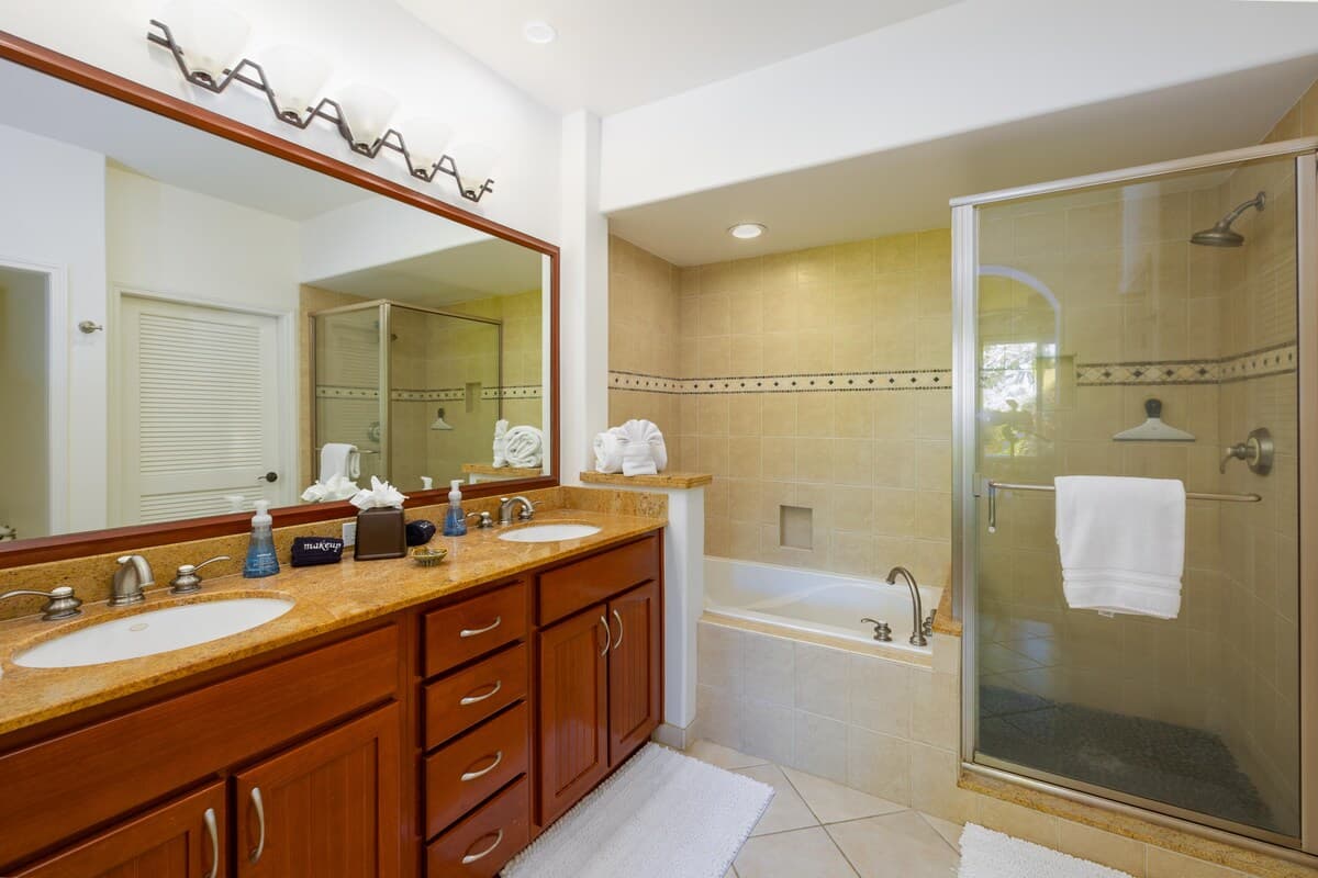 Condo in Waikōloa Beach · ★4.98 · 2 bedrooms · 3 beds · 2 baths - Photo 1