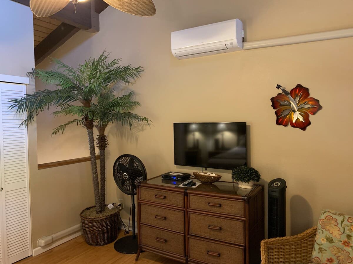 Condo in Kihei · ★4.97 · 2 bedrooms · 3 beds · 2 baths - Photo 4