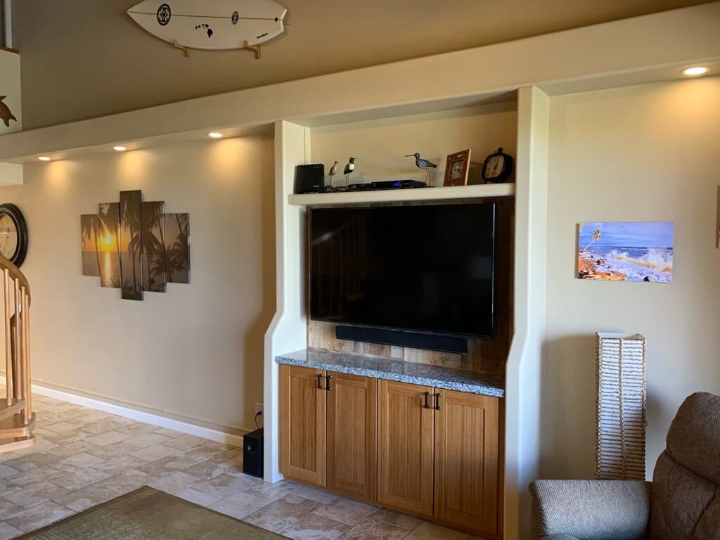 Condo in Kihei · ★4.97 · 2 bedrooms · 3 beds · 2 baths - Photo 2