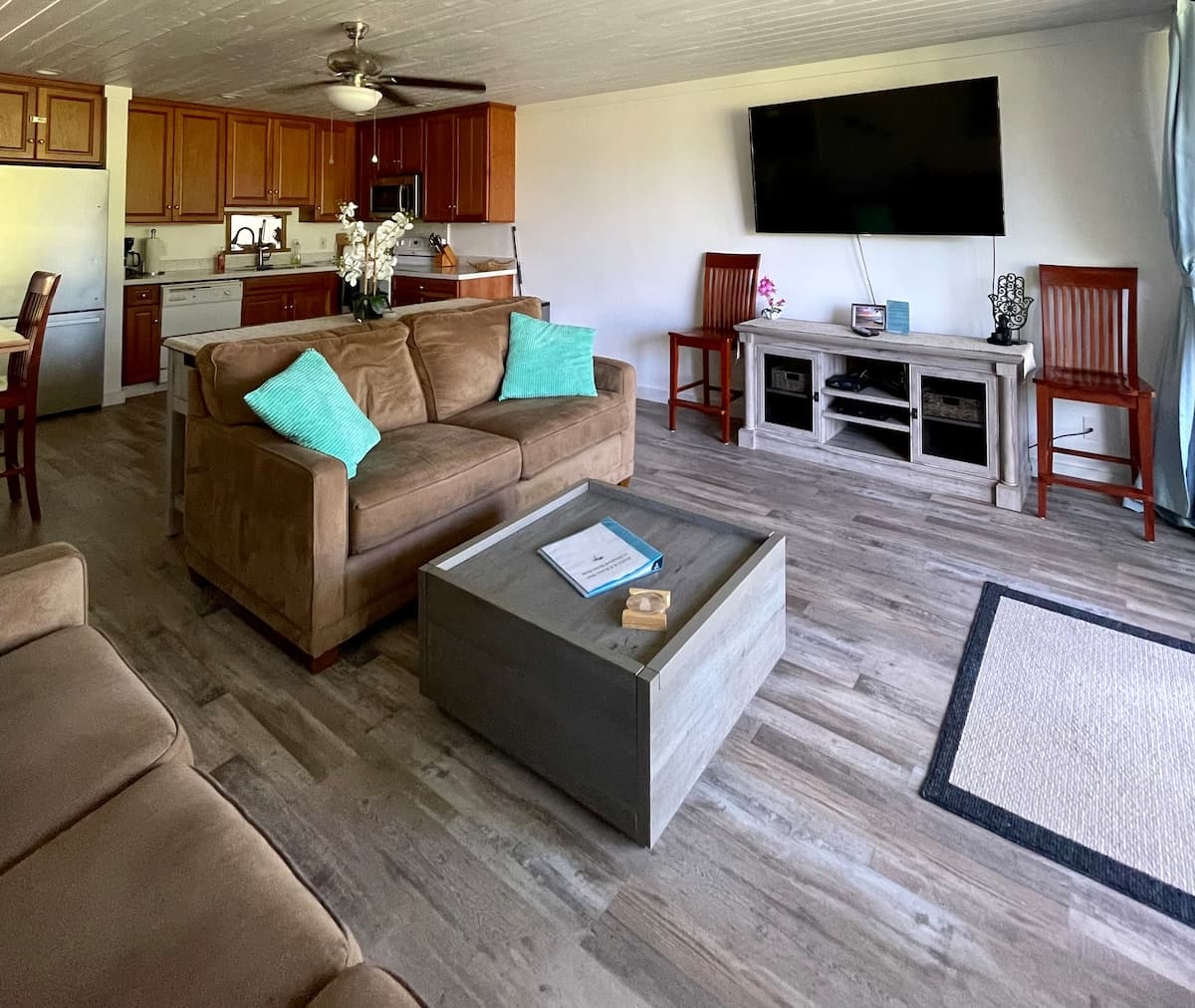 Condo in Kahuku · ★4.9 · 1 bedroom · 2 beds · 1 private bath - Photo 5