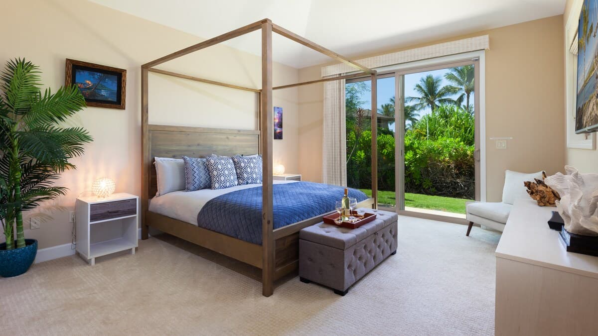 Home in Waimea · ★5.0 · 3 bedrooms · 5 beds · 3 shared baths - Photo 1