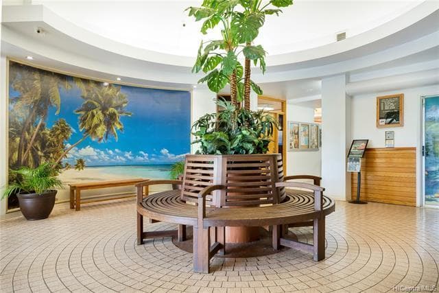 Condo in Honolulu · ★4.9 · 1 bedroom · 1 bed · 1 private bath - Photo 2