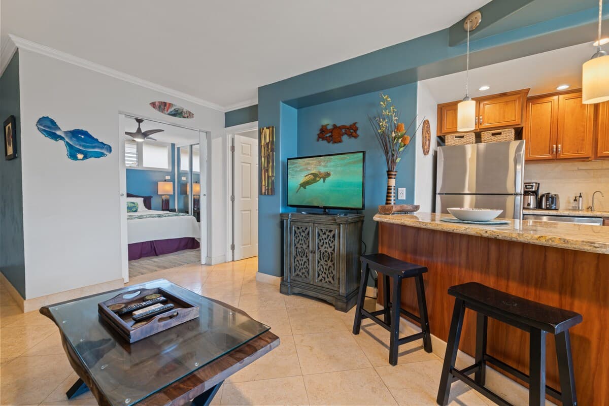 Condo in Lahaina · ★4.99 · 1 bedroom · 1 bed · 1 private bath - Photo 3