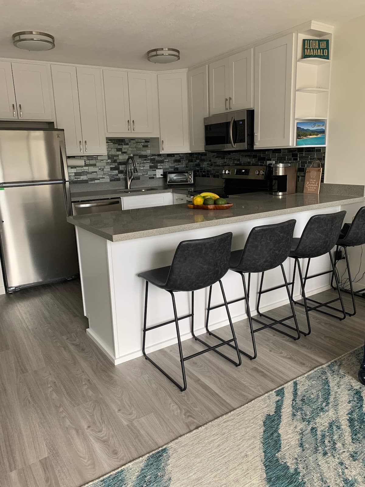 Condo in Honolulu · ★4.93 · 1 bedroom · 3 beds · 1 private bath - Photo 2