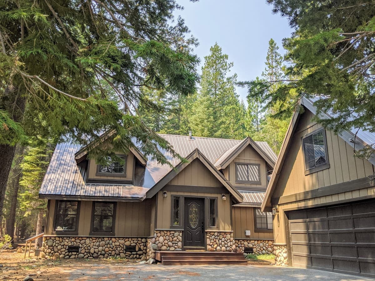 Renovated Cabin, Lake Access, Near 4 Ski Resorts - Photo 2