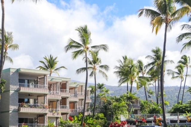 Condo in Kailua-Kona · ★4.7 · 1 bedroom · 1 bed · 1 bath - Photo 5