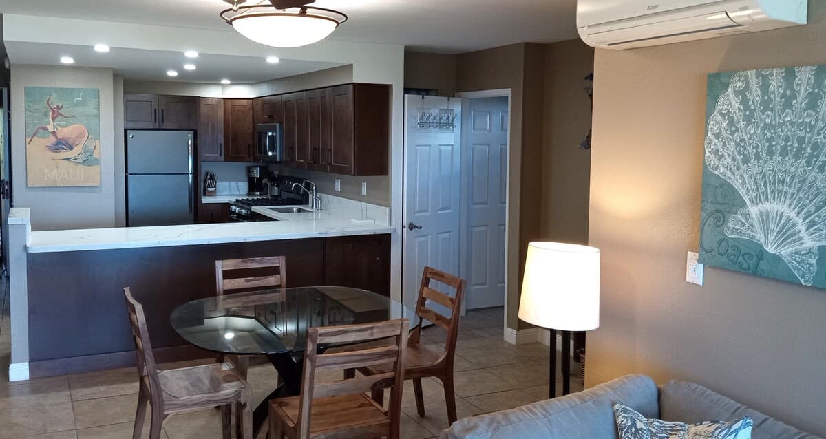 Condo in Kihei · ★4.9 · 2 bedrooms · 3 beds · 2 baths - Photo 4