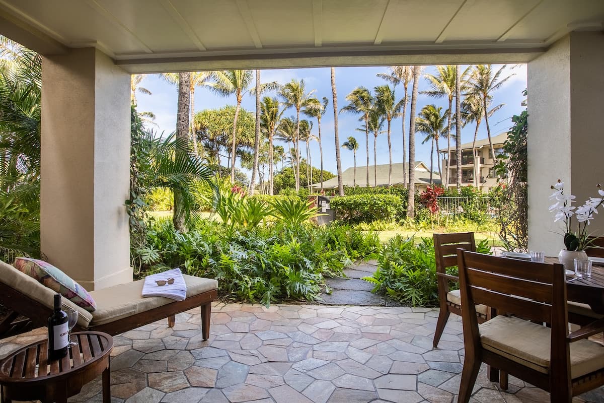 Home in Kahuku · ★4.98 · 3 bedrooms · 4 beds · 2 private baths - Photo 4